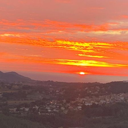 L'Oustaou Bello Visto Le Castellet  Ngoại thất bức ảnh