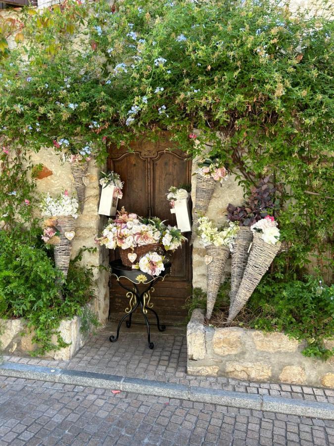 L'Oustaou Bello Visto Le Castellet  Ngoại thất bức ảnh